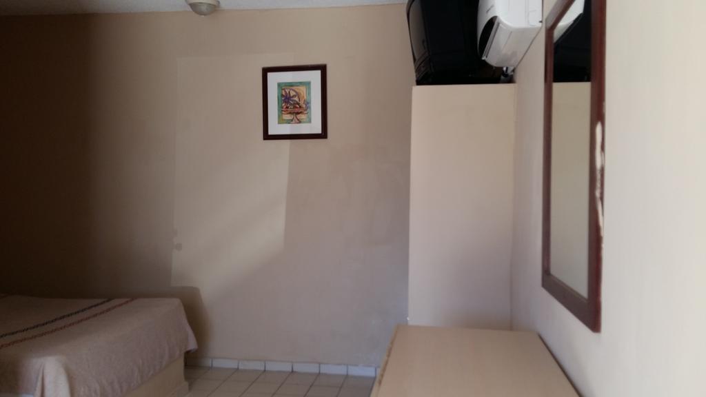 Hotel Malibu Guaymas Exteriör bild